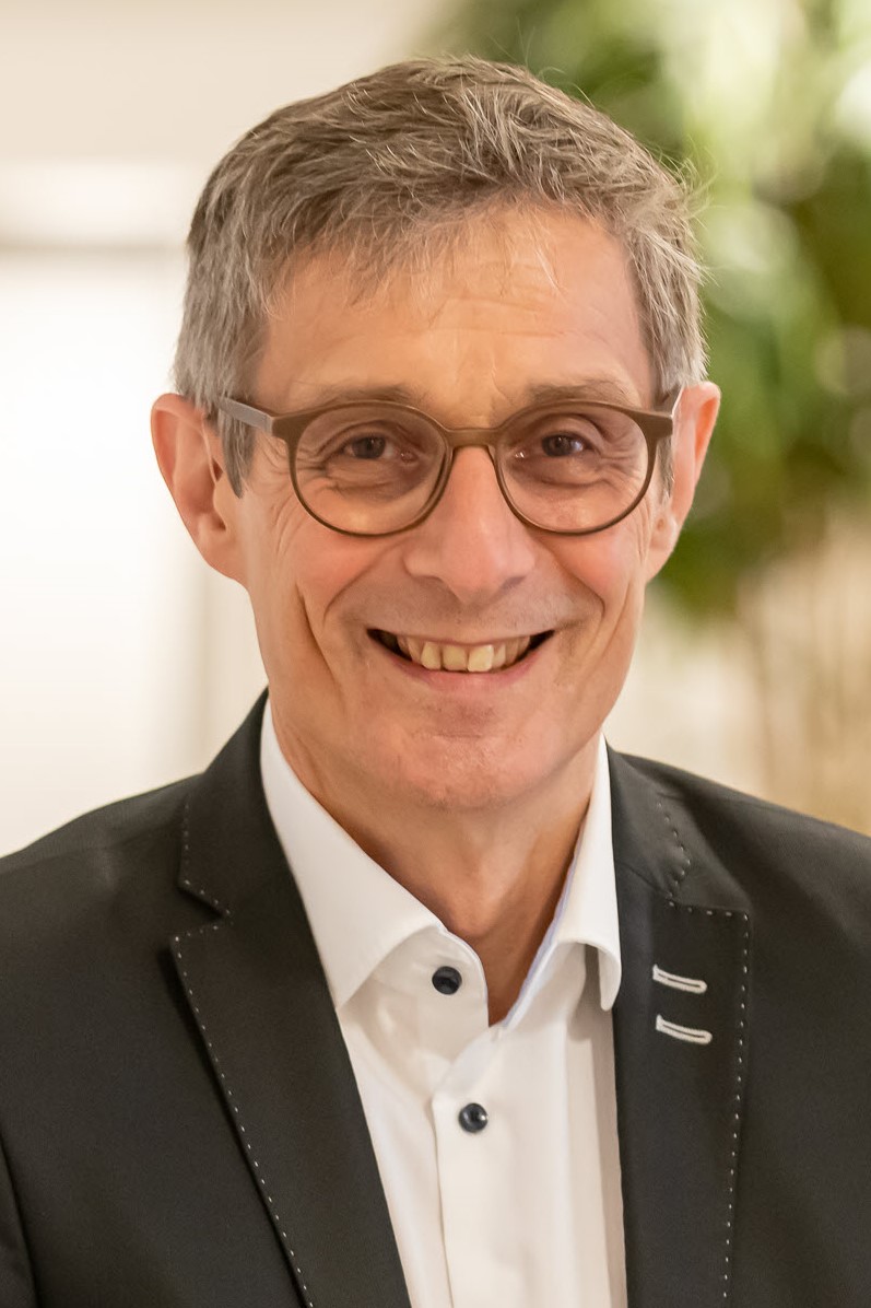 griesinger_2_CA.jpg