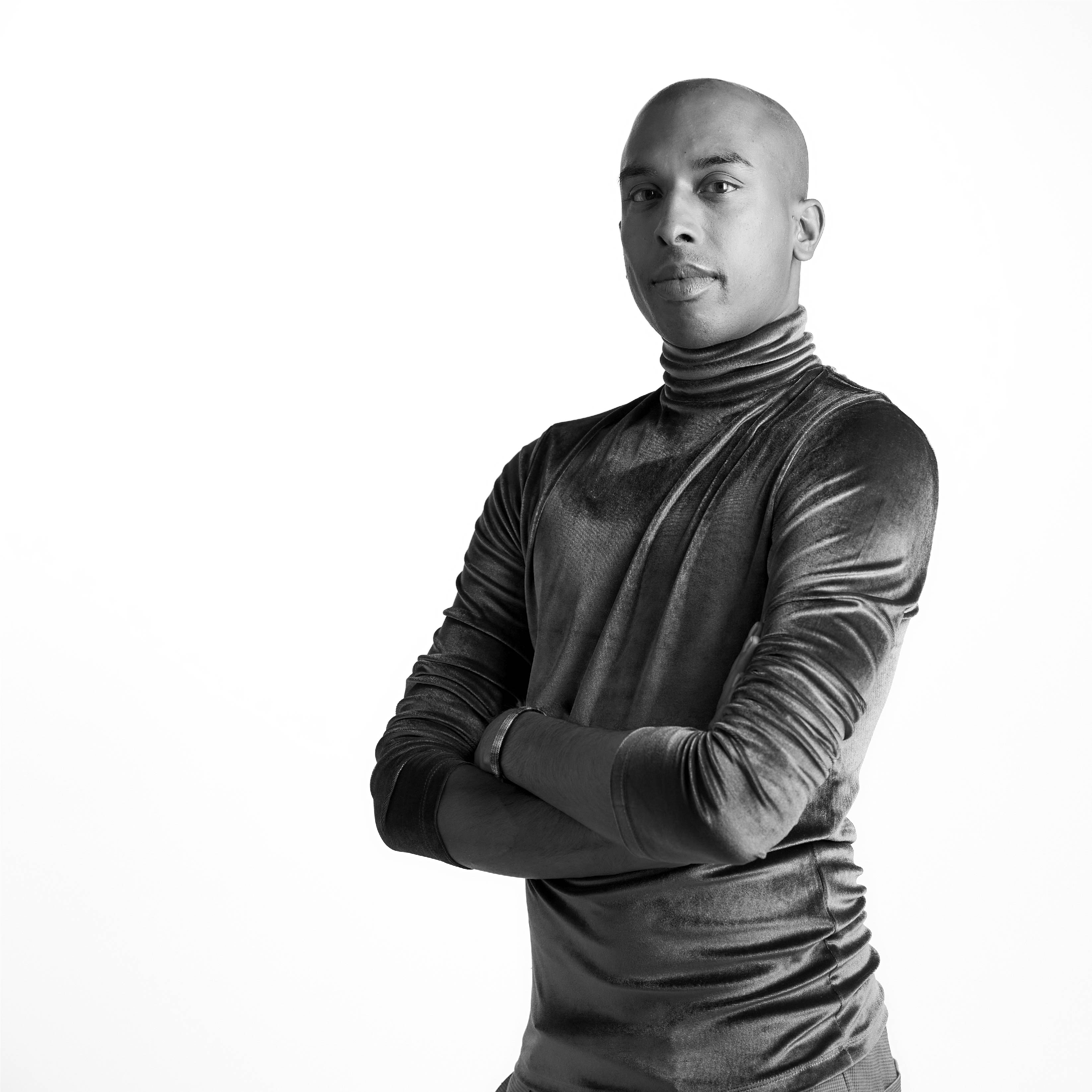 joshua_0122_square.jpg