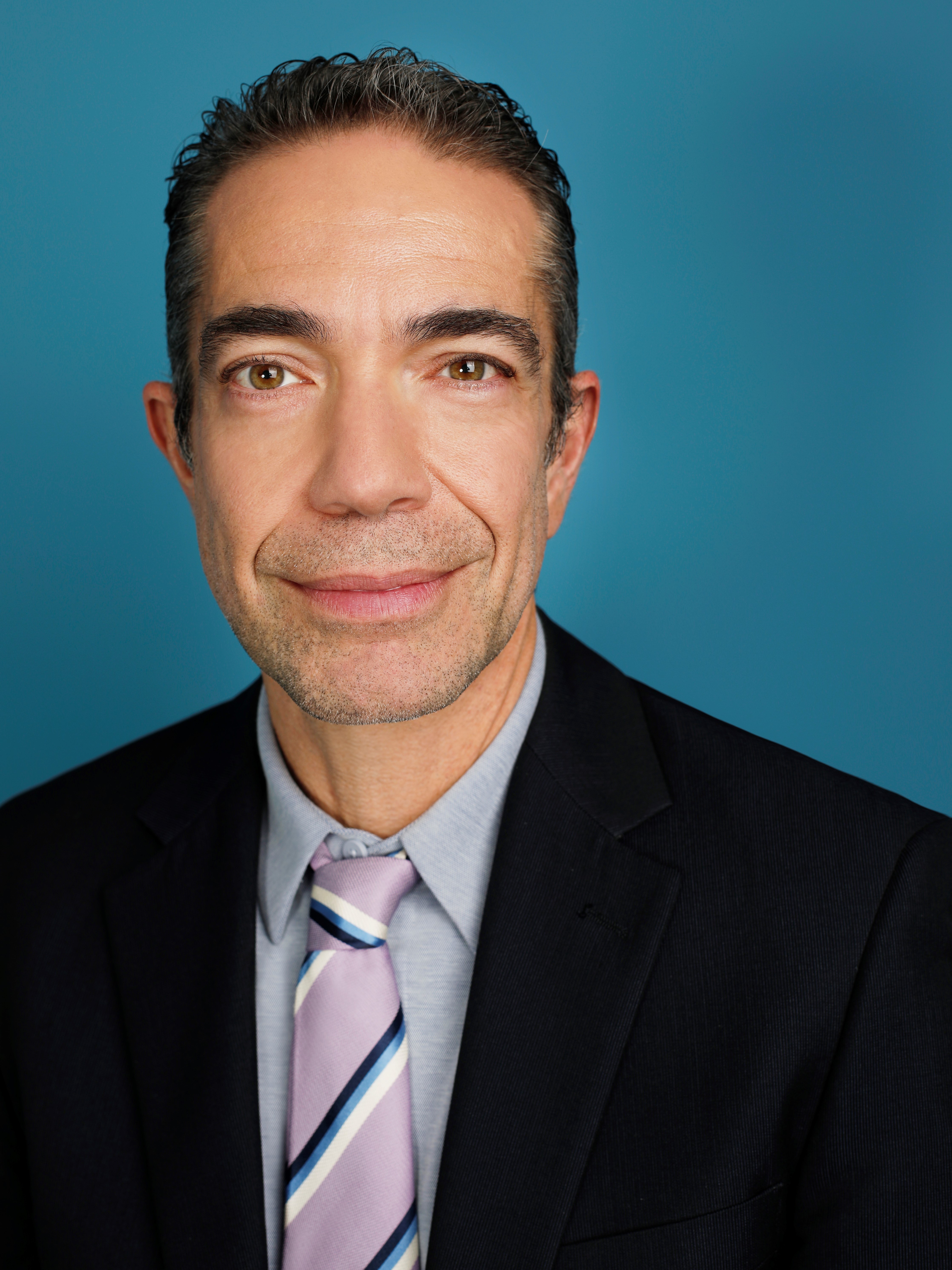 EVANGELOS OIKONOMOU_CA-.jpg